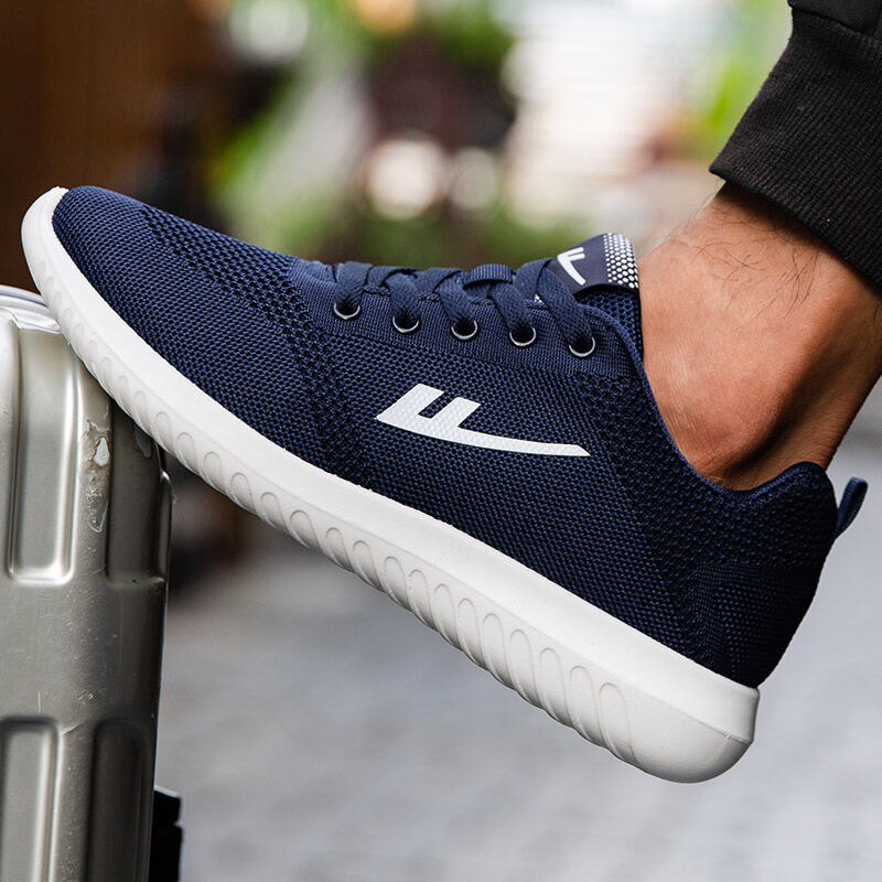 Warrior Men's Sneakers Men's Casual Breathable Non-Slip Sneakers Soft Bottom All Black Spring and Autumn Trendy Shoes Mesh Running Shoes