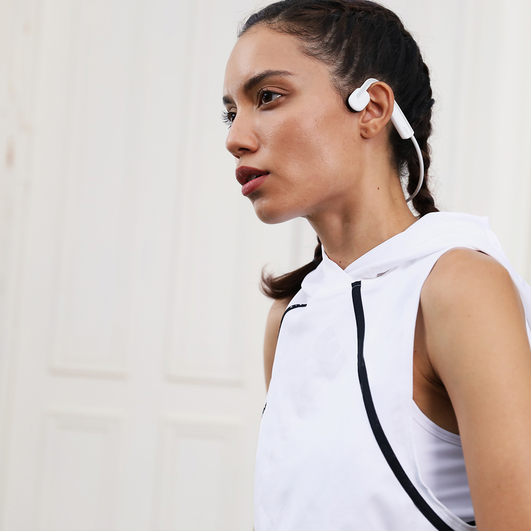 Shokz OpenMove Wireless Bone Conduction Heaphones - White